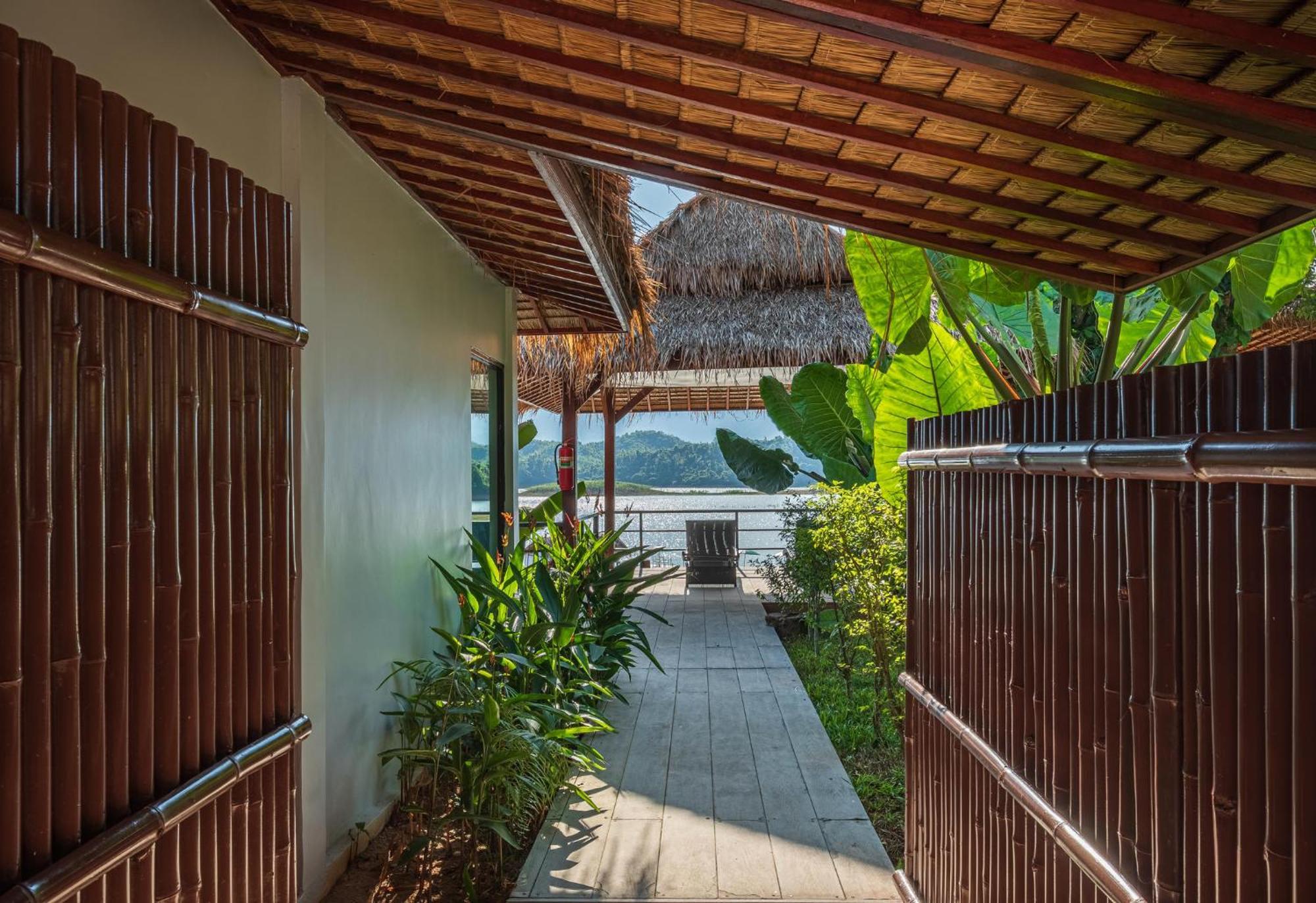 ואנג ויינג The Sanctuary Nam Ngum Beach Resort מראה חיצוני תמונה